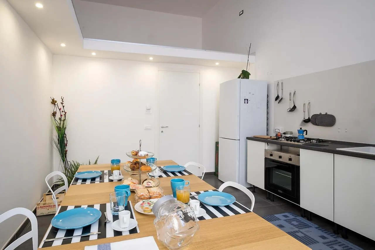 Indigo Rooms Palermo Nocleg ze śniadaniem